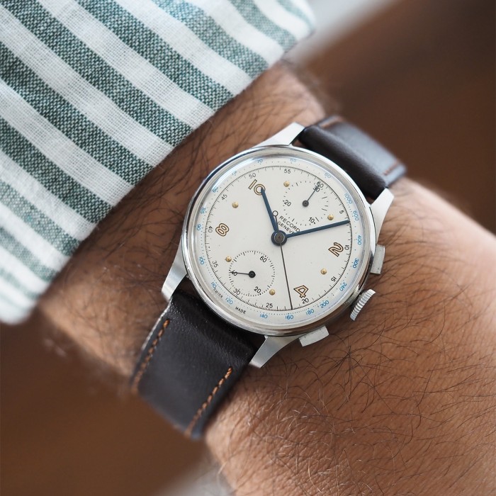 Record - Chronograph Vintage Valjoux 77 Circa 1940