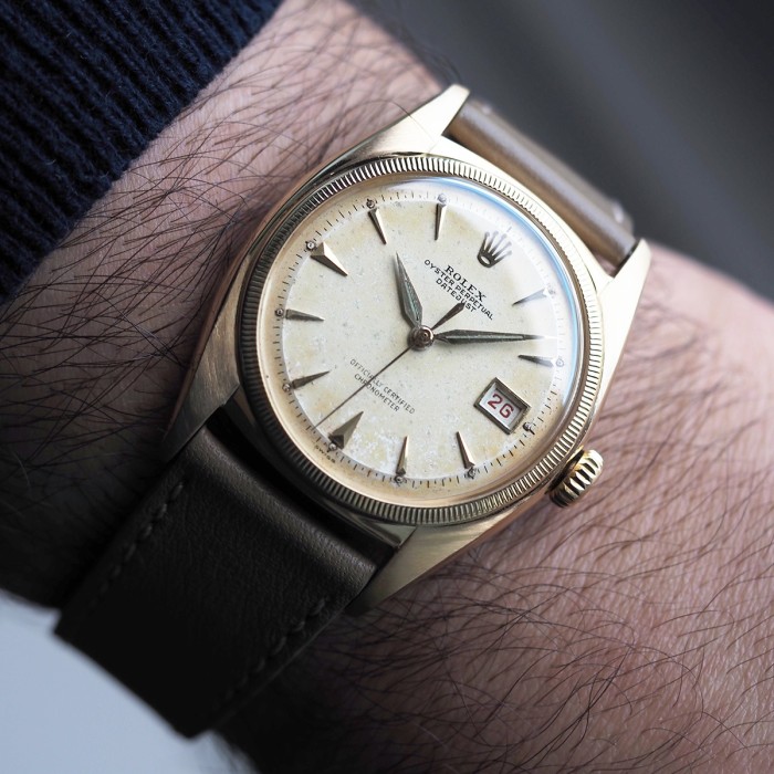 Rolex - Datejust "Ovettone" 36mm in 18k Yellow Gold Circa 1950 Ref. 6105