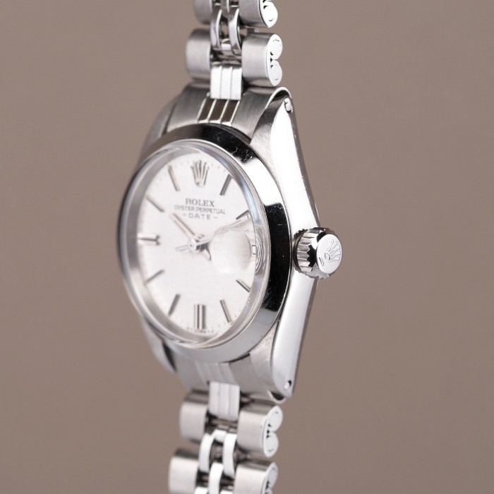 Rolex - Oyster Perpetual Date "Linen Dial" Circa 1972 Ref. 6916