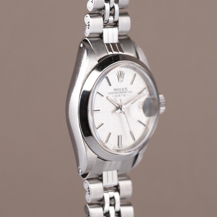 Rolex - Oyster Perpetual Date "Linen Dial" Circa 1972 Ref. 6916