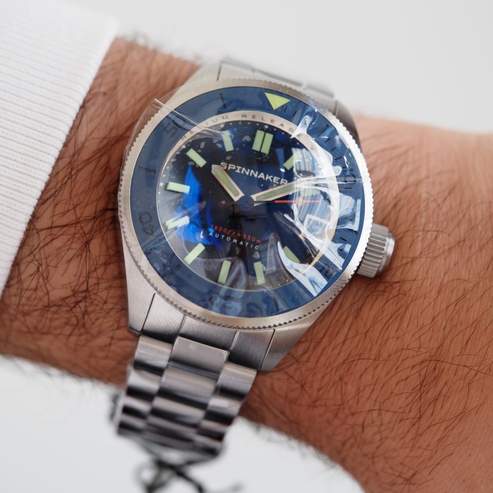 Spinnaker - Piccard Dark Cerulean Blue New Full Set Circa 2025 Ref. SP-5098-22