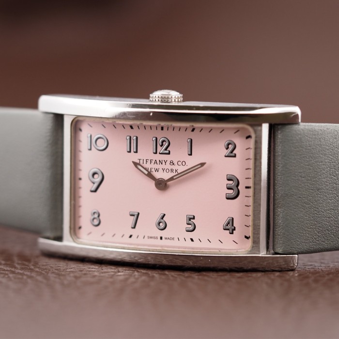 Tiffany & Co - East West Pink Quartz Circa 2020 Ref. 37093335 / 1N1560690