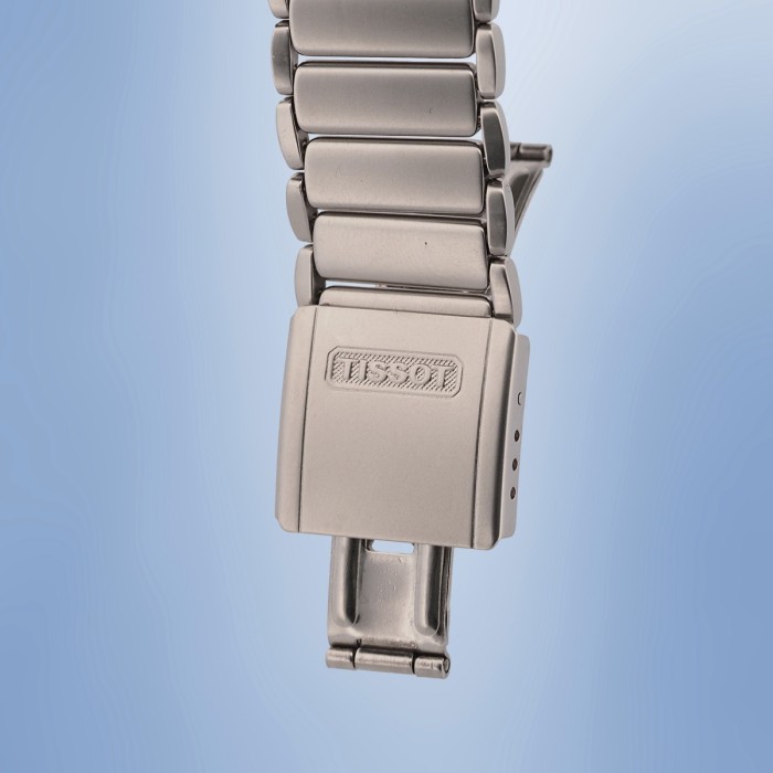 Tissot - Navigator WorldTime Vintage Quartz Circa 1990