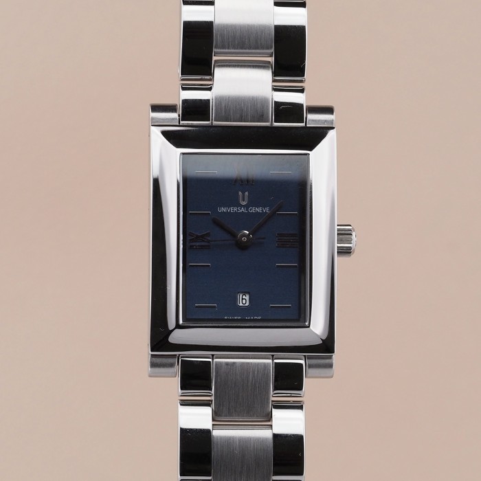 Universal Genève - Cintrée Curvex Circa 1990 Ref. 844.625