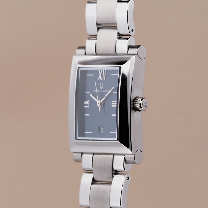 Universal Genève - Cintrée Curvex Circa 1990 Ref. 844.625