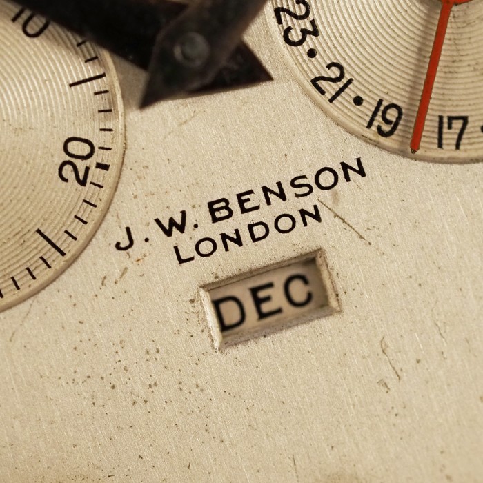 Universal Genève - Double Signed J.W. Benson London Triple Calendar Vintage Chromed 38mm Circa 1950 Ref. 31305