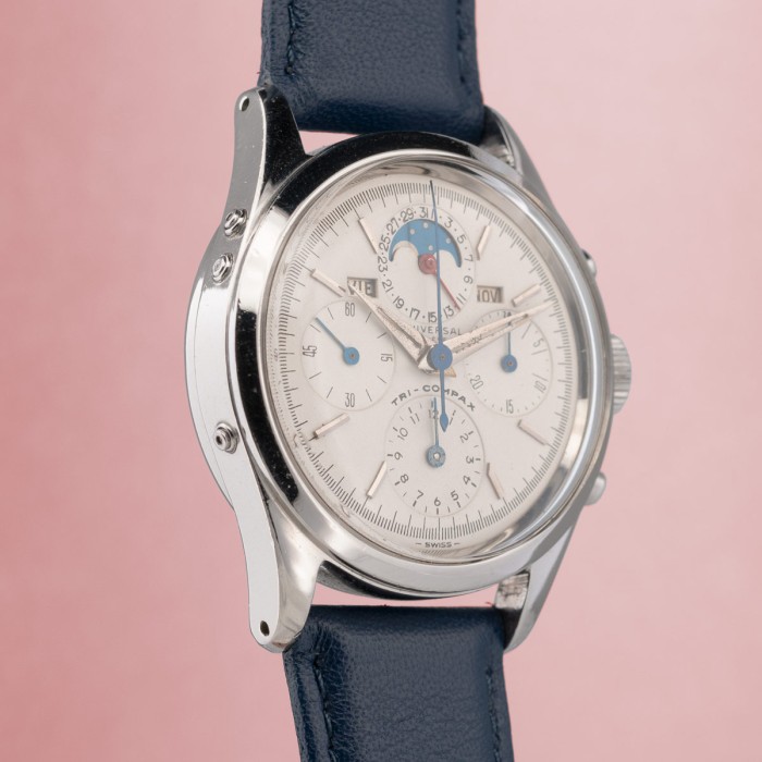 Universal Genève - Chronographe Tri-compax Ref. 22297