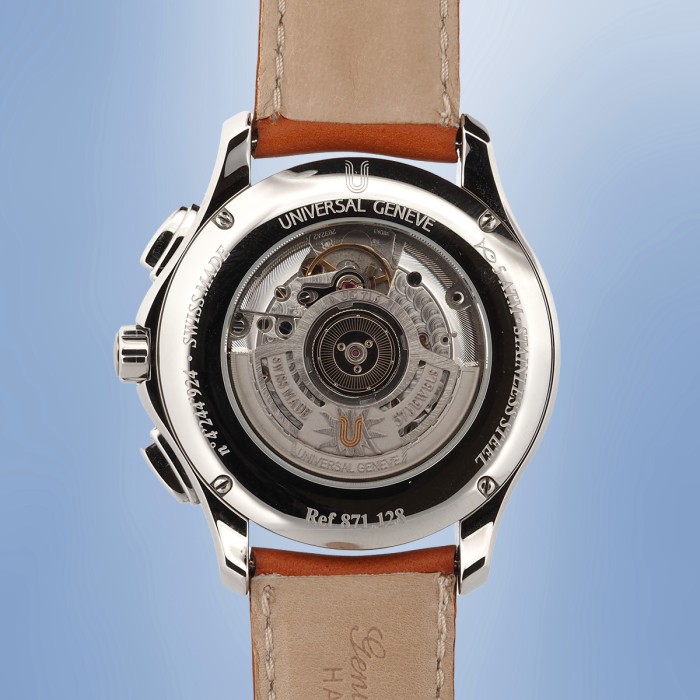 Universal Genève - Okeanos chronograph white dial Ref. 871.128