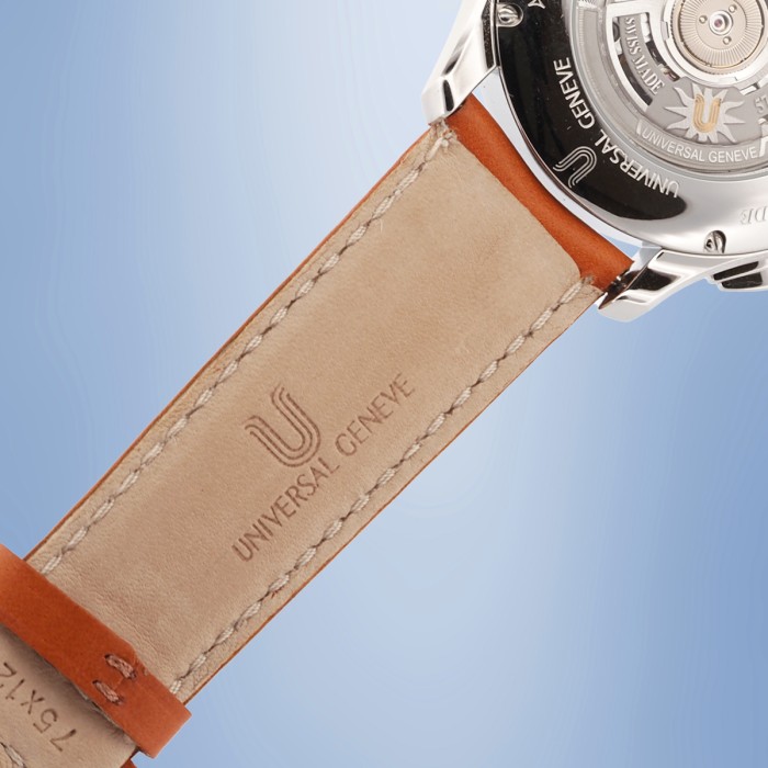 Universal Genève - Okeanos chronograph white dial Ref. 871.128
