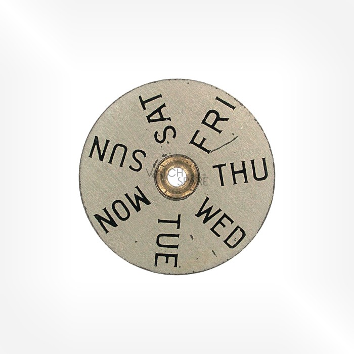 Universal Cal. 285 - Disk of days English 2561-1-ENG