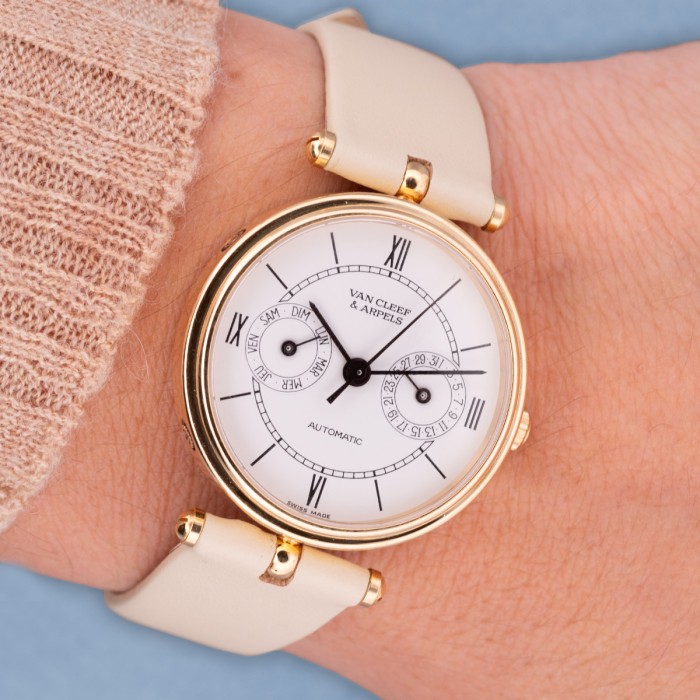 Van Cleef & Arpels - La Collection Day Date 18k Yellow Gold Full Set Ref.117 104
