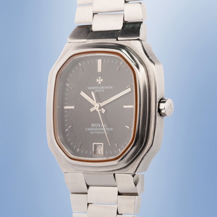 Vacheron Constantin - Vintage Chronomètre Royal from 1976 with Extract from the Archives Ref. 2215 42001/512