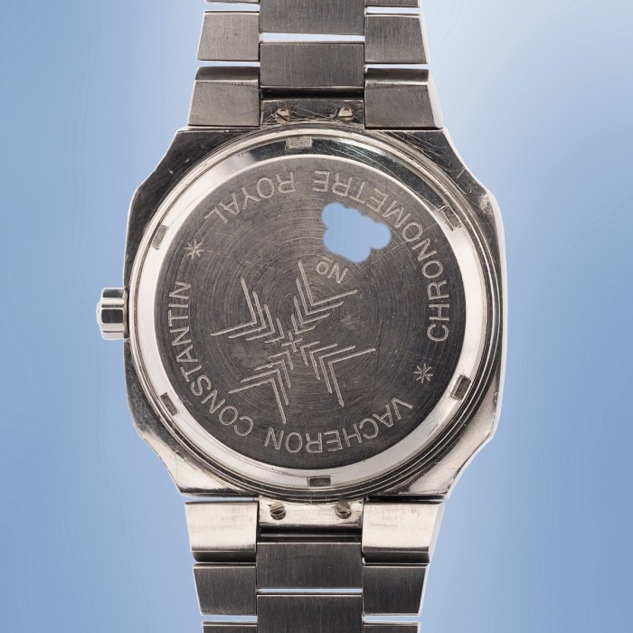 Vacheron Constantin - Vintage Chronomètre Royal from 1976 with Extract from the Archives Ref. 2215 42001/512