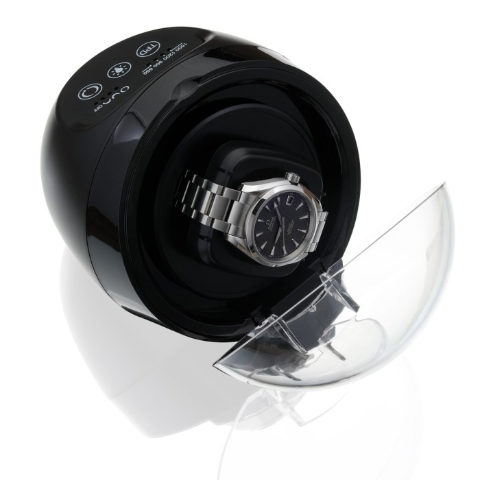 Watch winder for one watch