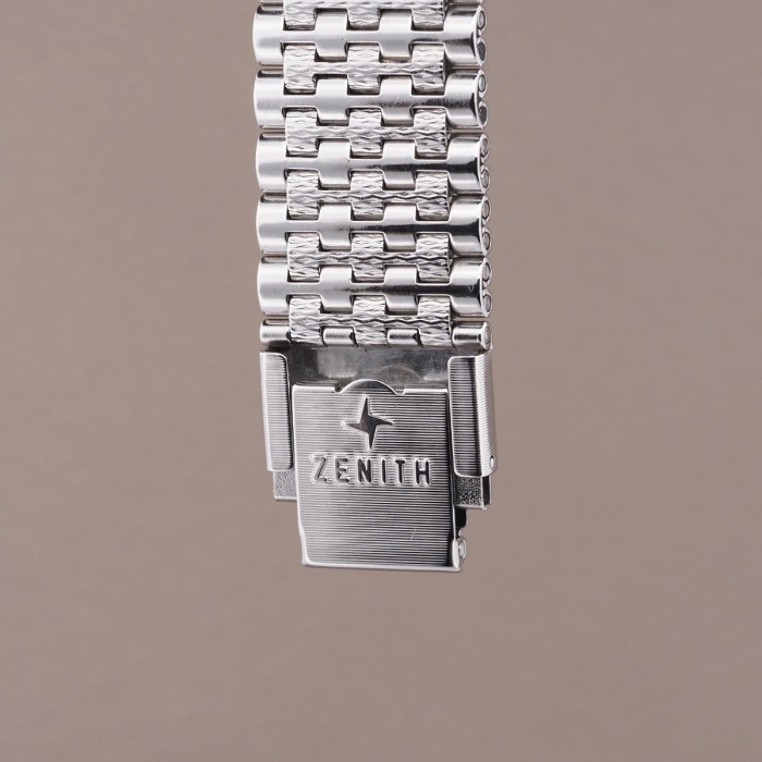 Zenith - Respirator Vintage Cal. 2562PC NSA Bracelet 30 x 30 mm