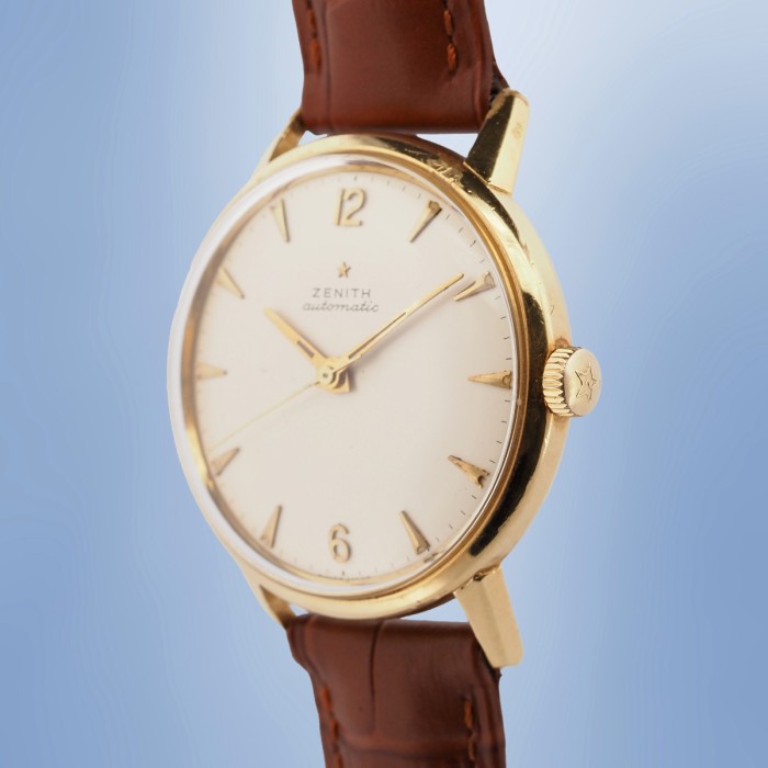 Zenith - Classic Vintage 18k Yellow Gold Bumper Cal. 133.8 Circa 1955