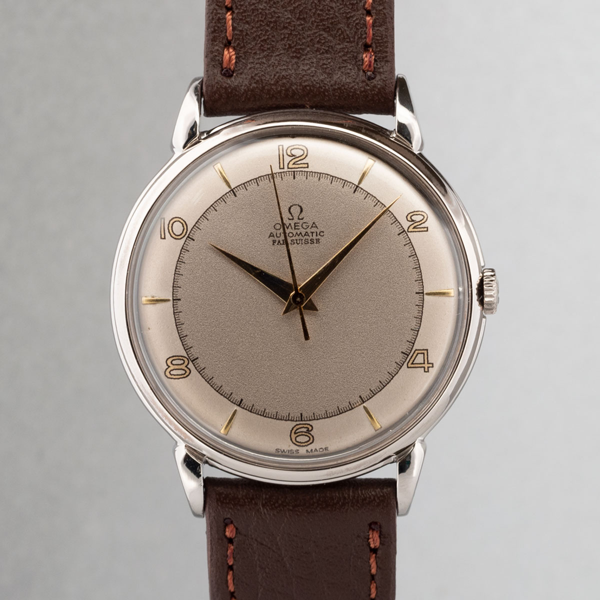 Omega Classique Vintage Bumper Ref.2446